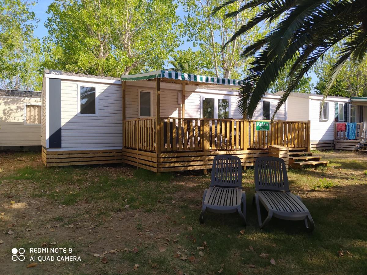 Mobile Homes By Kelair At Playa Montroig Camping Resort Таррагона Экстерьер фото